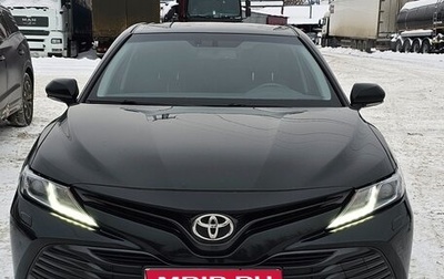 Toyota Camry, 2019 год, 2 750 000 рублей, 1 фотография