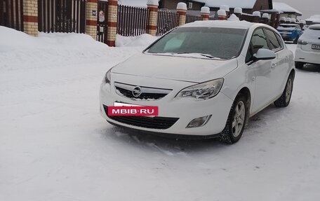 Opel Astra J, 2012 год, 780 000 рублей, 5 фотография