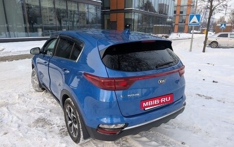 KIA Sportage IV рестайлинг, 2019 год, 2 500 000 рублей, 6 фотография