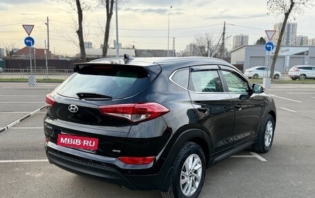 Hyundai Tucson III, 2018 год, 2 100 000 рублей, 5 фотография