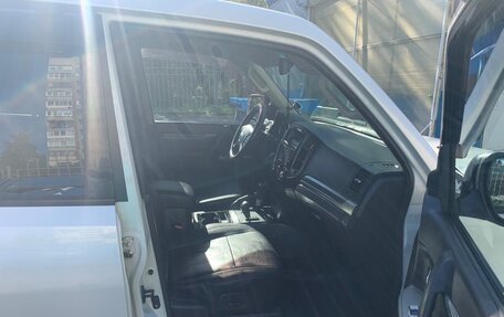 Mitsubishi Pajero IV, 2015 год, 2 000 000 рублей, 14 фотография