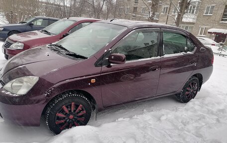 Toyota Prius IV XW50, 2001 год, 415 000 рублей, 4 фотография