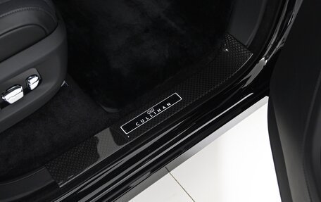 Rolls-Royce Cullinan, 2025 год, 53 000 000 рублей, 22 фотография