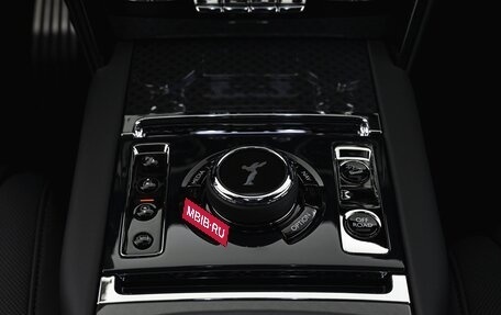 Rolls-Royce Cullinan, 2025 год, 53 000 000 рублей, 21 фотография