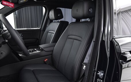 Rolls-Royce Cullinan, 2025 год, 53 000 000 рублей, 13 фотография