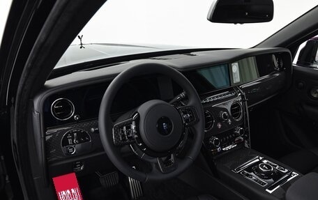 Rolls-Royce Cullinan, 2025 год, 53 000 000 рублей, 16 фотография