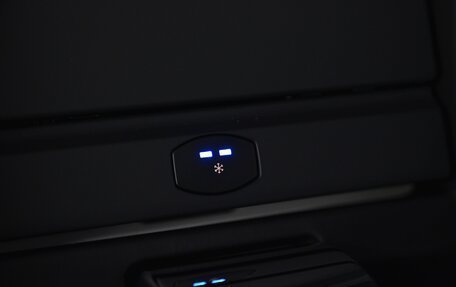 Rolls-Royce Cullinan, 2025 год, 53 000 000 рублей, 29 фотография