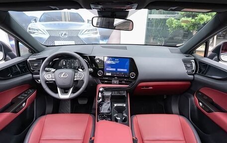 Lexus NX, 2025 год, 6 065 000 рублей, 10 фотография