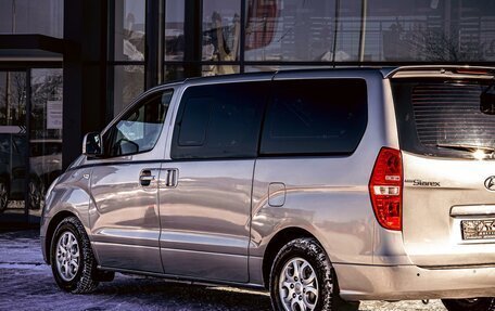 Hyundai Grand Starex Grand Starex I рестайлинг 2, 2011 год, 1 695 000 рублей, 9 фотография