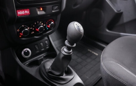 Renault Duster I рестайлинг, 2017 год, 1 591 000 рублей, 17 фотография