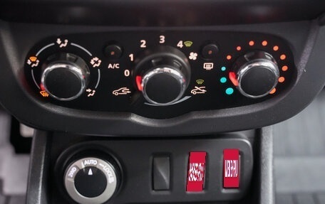 Renault Duster I рестайлинг, 2017 год, 1 591 000 рублей, 18 фотография