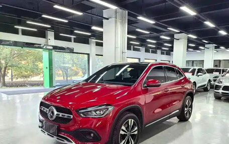 Mercedes-Benz GLA, 2022 год, 2 924 000 рублей, 2 фотография