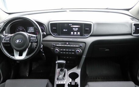 KIA Sportage IV рестайлинг, 2020 год, 2 179 000 рублей, 14 фотография