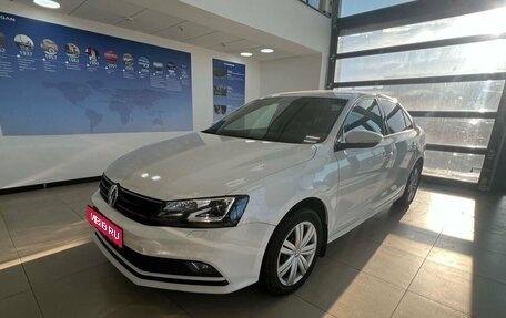 Volkswagen Jetta VI, 2015 год, 999 000 рублей, 1 фотография