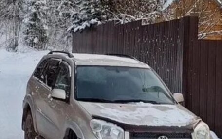 Toyota RAV4, 2004 год, 850 000 рублей, 1 фотография