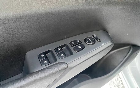 Hyundai Solaris II рестайлинг, 2020 год, 1 199 000 рублей, 11 фотография