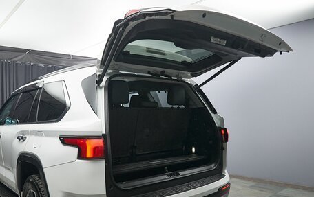 Toyota Sequoia, 2023 год, 10 900 000 рублей, 27 фотография