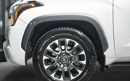 Toyota Sequoia, 2023 год, 10 900 000 рублей, 32 фотография