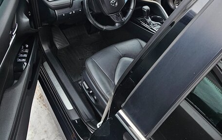 Toyota Camry, 2019 год, 2 750 000 рублей, 9 фотография