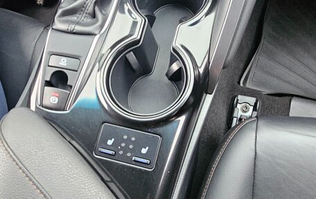 Toyota Camry, 2019 год, 2 750 000 рублей, 10 фотография