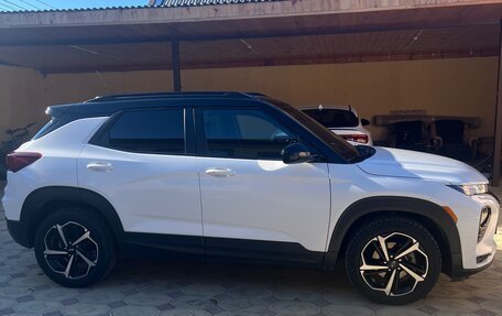 Chevrolet TrailBlazer, 2021 год, 1 900 000 рублей, 3 фотография
