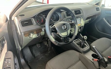 Volkswagen Jetta VI, 2015 год, 999 000 рублей, 10 фотография