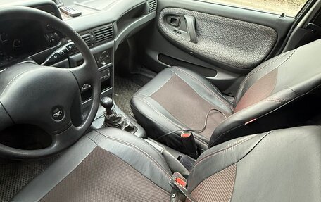 Daewoo Nexia I рестайлинг, 2002 год, 285 000 рублей, 9 фотография