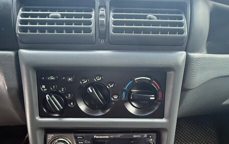 Daewoo Nexia I рестайлинг, 2002 год, 285 000 рублей, 10 фотография