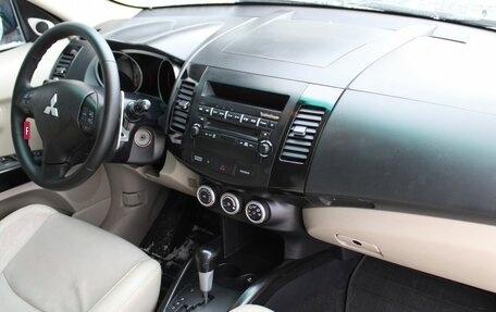 Mitsubishi Outlander III рестайлинг 3, 2007 год, 829 000 рублей, 19 фотография