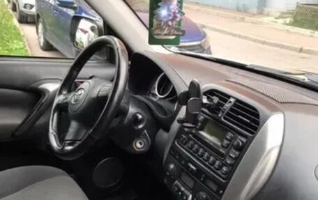 Toyota RAV4, 2004 год, 850 000 рублей, 2 фотография