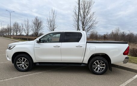Toyota Hilux VIII, 2016 год, 3 450 000 рублей, 6 фотография