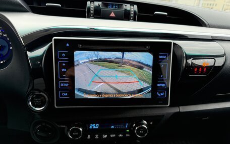 Toyota Hilux VIII, 2016 год, 3 450 000 рублей, 17 фотография