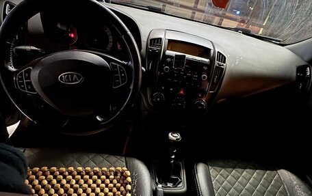 KIA cee'd I рестайлинг, 2009 год, 380 000 рублей, 4 фотография