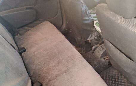 Renault Logan I, 2010 год, 200 000 рублей, 8 фотография