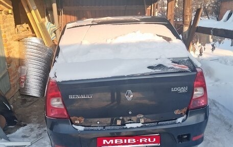 Renault Logan I, 2010 год, 200 000 рублей, 5 фотография