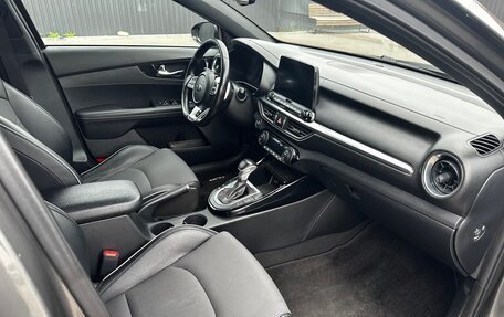 KIA Cerato IV, 2021 год, 2 000 000 рублей, 10 фотография