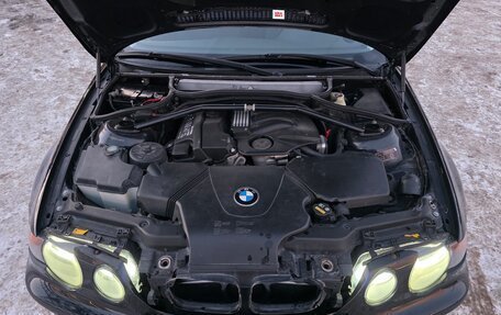 BMW 3 серия, 2004 год, 640 000 рублей, 24 фотография