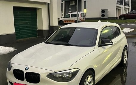 BMW 1 серия, 2013 год, 850 000 рублей, 4 фотография