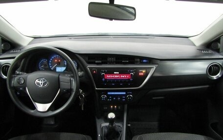 Toyota Auris II, 2013 год, 960 000 рублей, 13 фотография