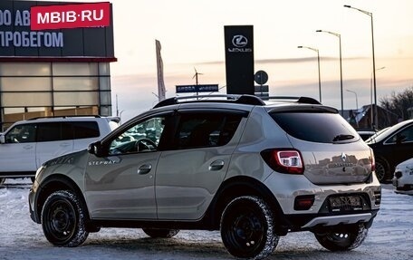 Renault Sandero II рестайлинг, 2020 год, 995 000 рублей, 4 фотография