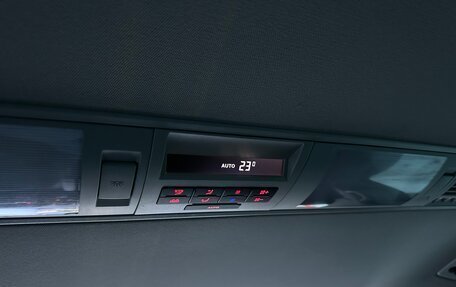 Volkswagen Multivan T6 рестайлинг, 2018 год, 4 500 000 рублей, 23 фотография