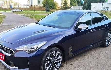 KIA Stinger I, 2018 год, 2 800 000 рублей, 1 фотография