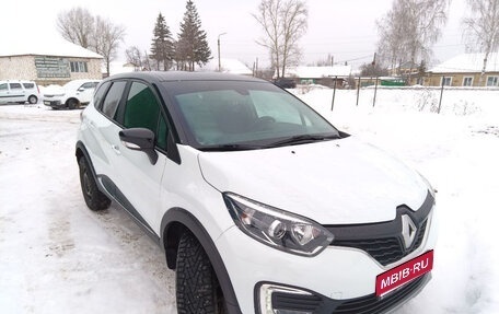 Renault Kaptur I рестайлинг, 2019 год, 1 310 000 рублей, 1 фотография