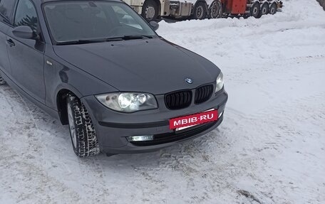 BMW 1 серия, 2008 год, 850 000 рублей, 8 фотография