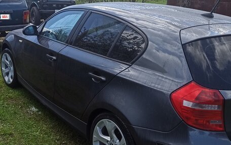 BMW 1 серия, 2008 год, 850 000 рублей, 16 фотография