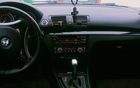 BMW 1 серия, 2008 год, 850 000 рублей, 17 фотография