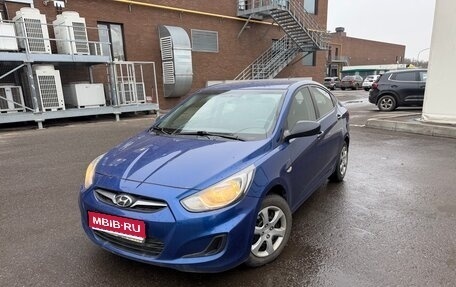 Hyundai Solaris II рестайлинг, 2013 год, 535 000 рублей, 1 фотография