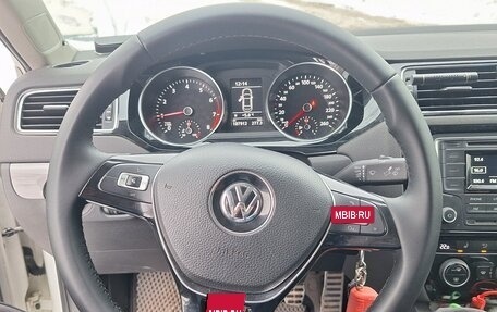 Volkswagen Jetta VI, 2016 год, 1 300 000 рублей, 7 фотография