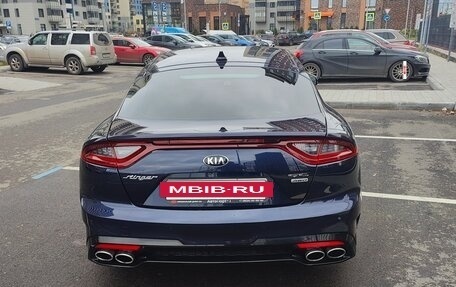 KIA Stinger I, 2018 год, 2 800 000 рублей, 3 фотография