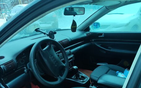 Audi A4, 1996 год, 199 000 рублей, 3 фотография